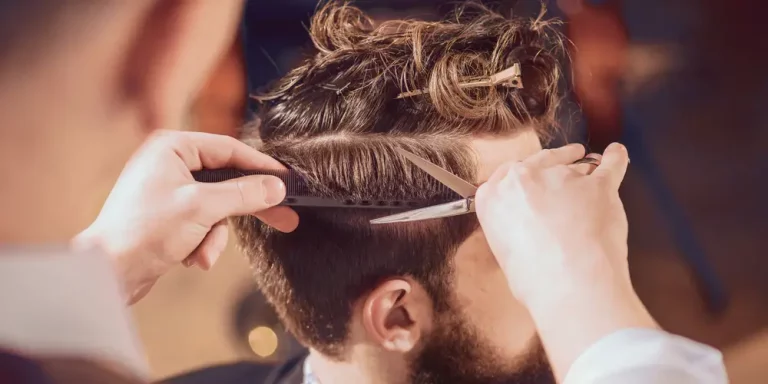 Finding a Hairdresser For Curly Hair in Melbourne Finding a Hairdresser For Curly Hair in Melbourne