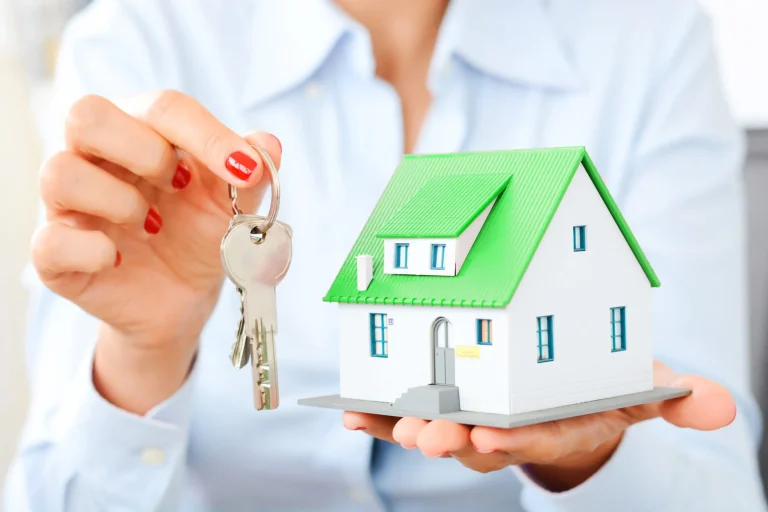 Your Dream Home: A Guide to Buying Property in Southern Spain Your Dream Home: A Guide to Buying Property in Southern Spain